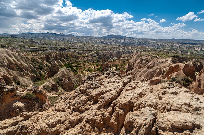 Places to Visit in Çavuşin, saint john the baptist church, çavuşin old mosque, red valley view from çavuşin, must see in çavuşin, old çavuşin caves
