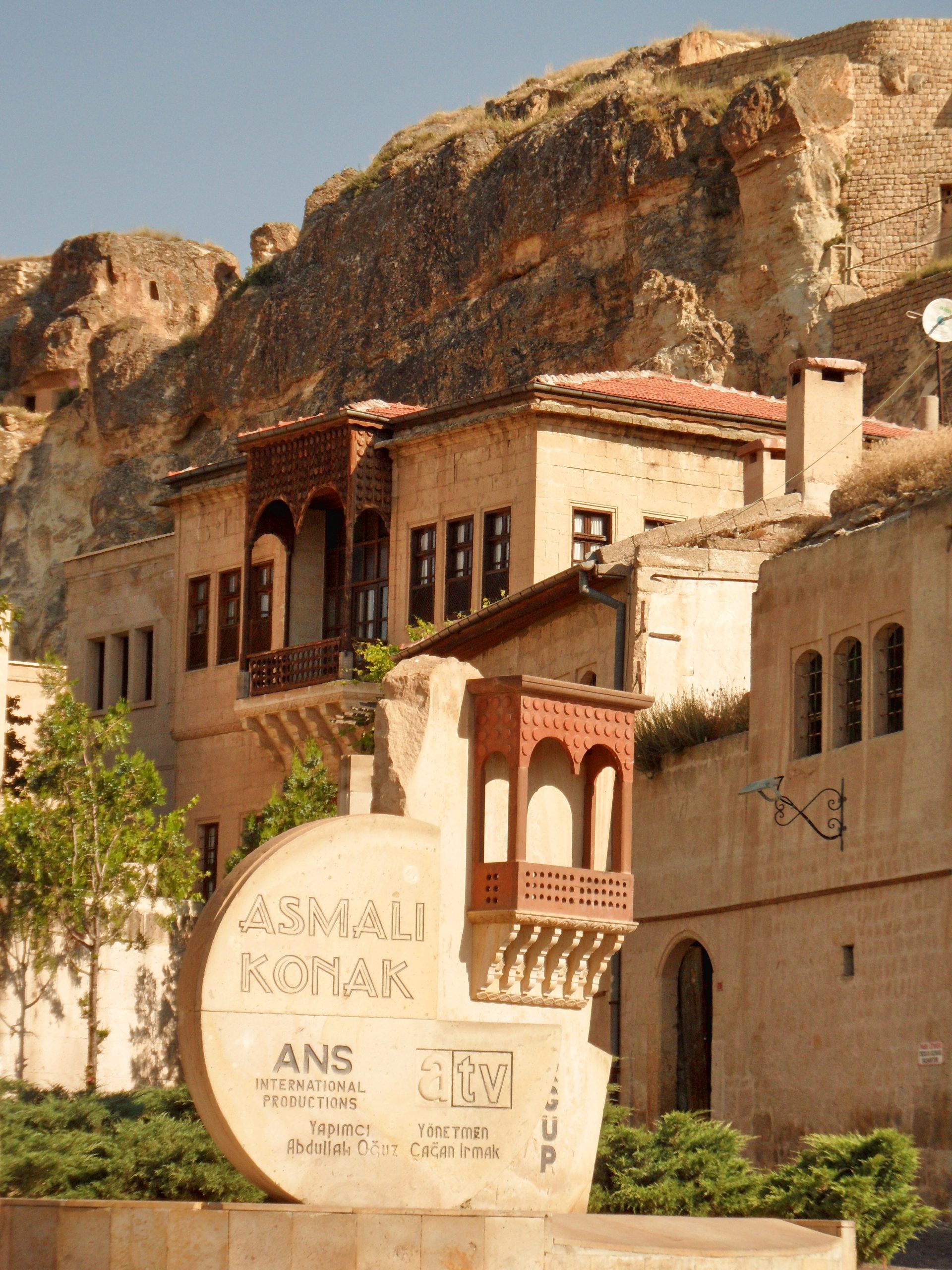 Asmalı Konak Nerede Çekildi?
