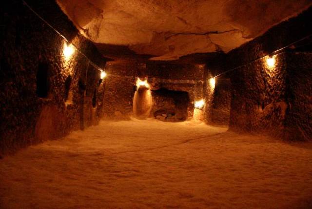 Tatlarin Yeraltı Şehri